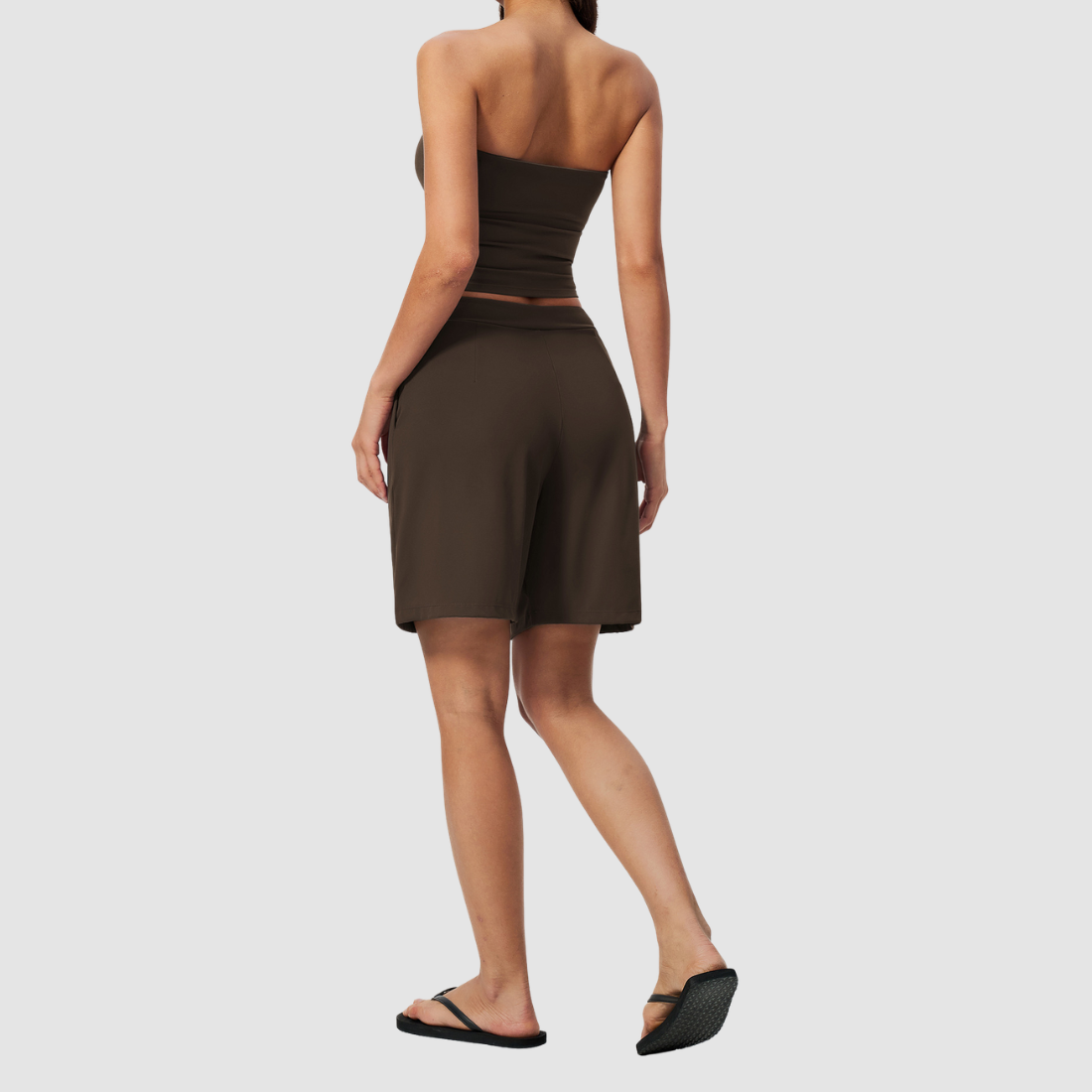 Wholesale Women’s Tube Top & Relaxed Shorts Yoga Set – Moisture-Wicking