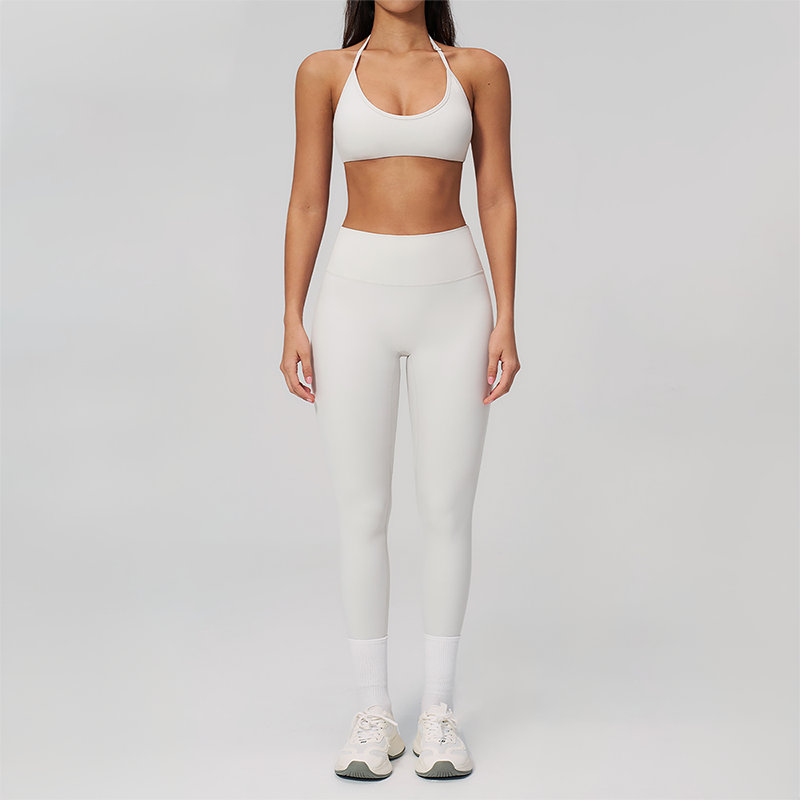 Wholesale Naked-Feel Seamless Sports Bra & High-Waist Biker Shorts Set – Quick-Dry Yoga 2-Piece