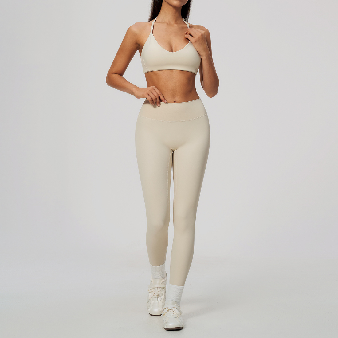 Wholesale Women's Activewear Brushed Padded Bra & Fitted Long-Pants Yoga Set