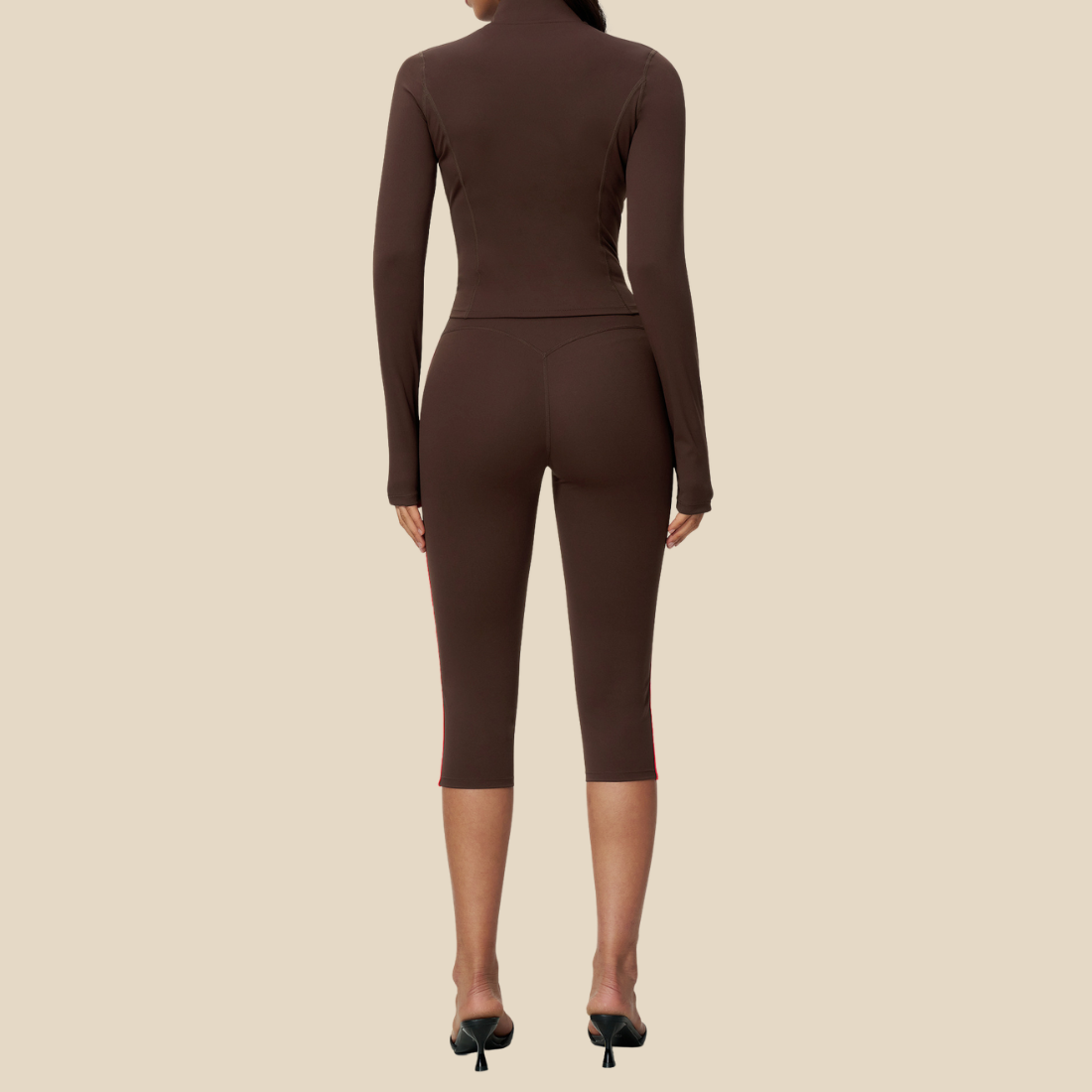 Wholesale Women's Stand-Collar Zip Jacket & Cropped Pants Yoga Set