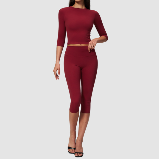 Wholesale Women's 3/4 Sleeve Crop Top & High-waisted Mid-Length Leggings Set