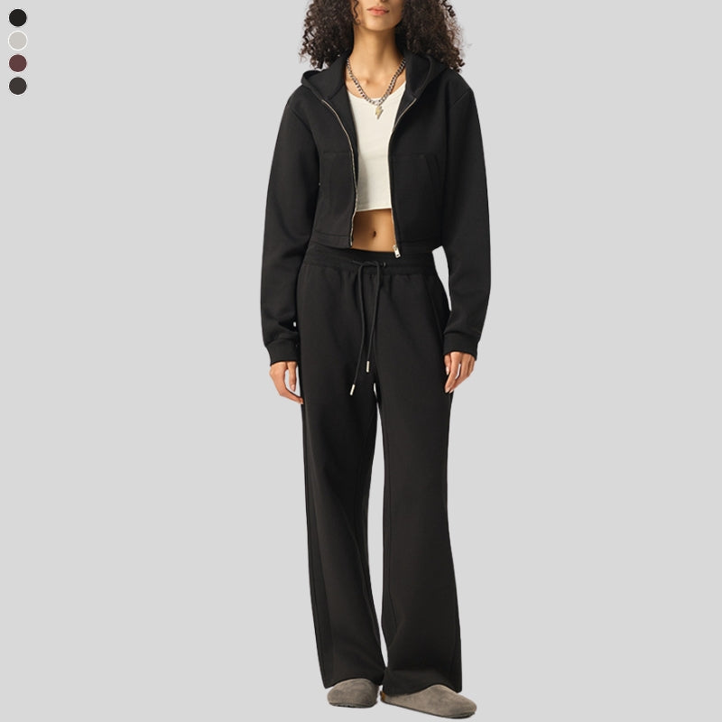 Short hooded sweatshirt and sweatpants set