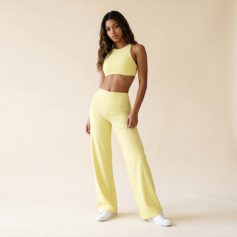 Wholesale Women's Brushed Fabric Sports Bra and Wide-Leg Pants Set