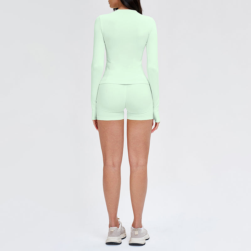 Wholesale solid color long-sleeved top + shorts