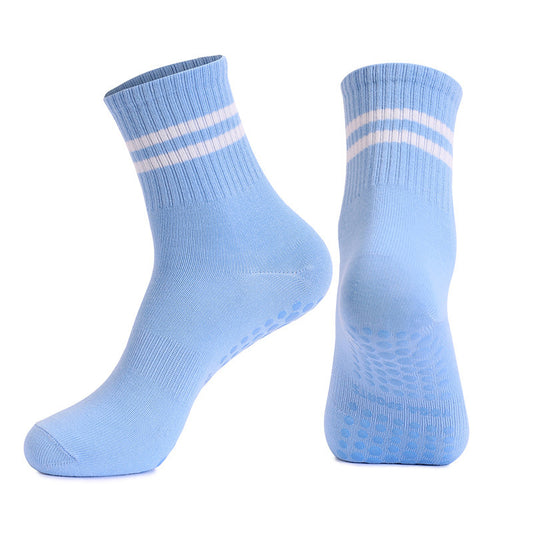 Wholesale Non-Slip Terry-Cushion Athletic Yoga Socks | Wonderxfans bulk activewear