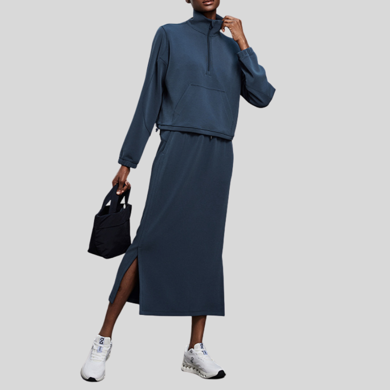 Half-zip stand collar drawstring sports top