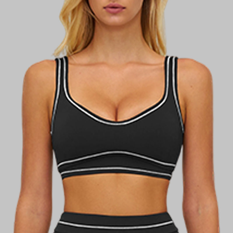 Contrasting bra with removable bra pads