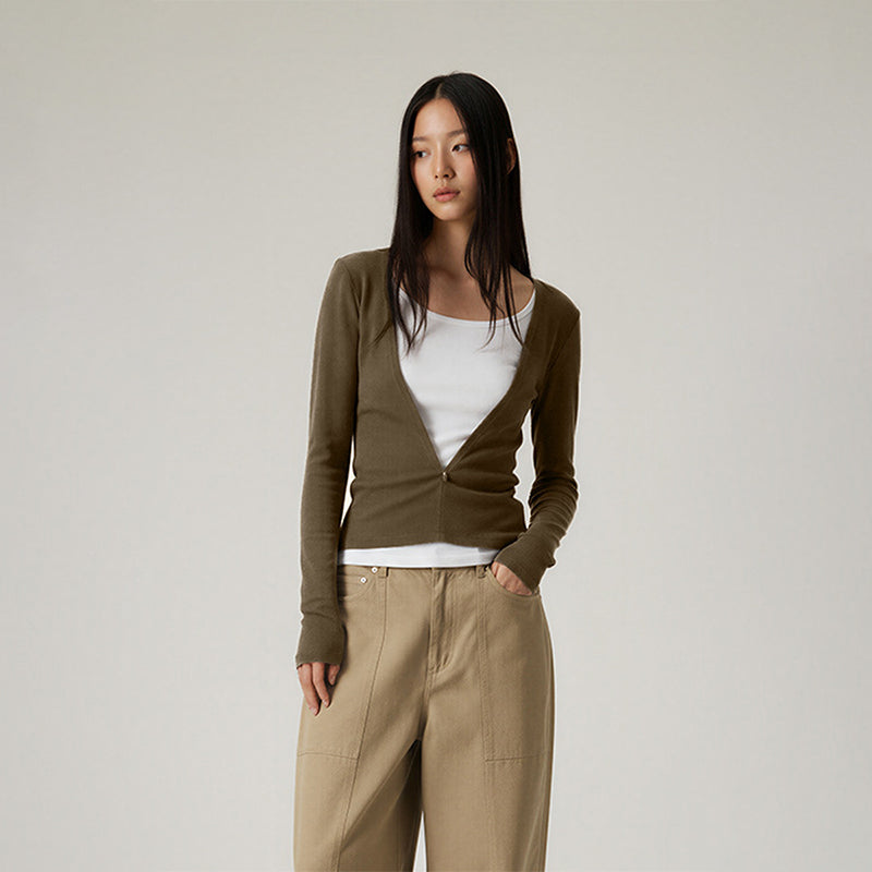 Zip adjustable V-neck slim top