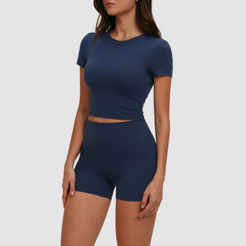 Wholesale solid color short-sleeved T-shirt + shorts