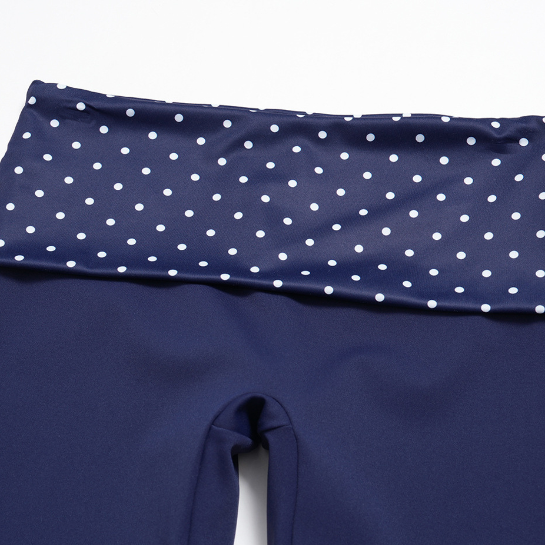 Wholesale Women's Polka Dot & Stripe Yoga Set Halter Neck Sports Bra & Capri Pants w/ Chest Pad