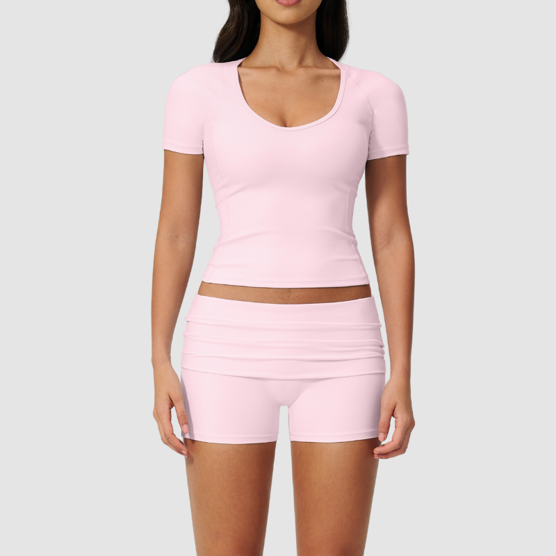 Wholesale short-sleeved tops and high-waisted fold-over shorts sets