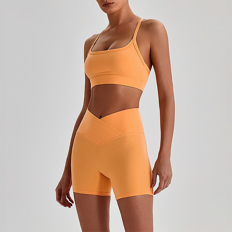 Wholesale Brushed Naked-Feel Open-Back Sports Bra & High-Waist Shorts Set – Sculpting Yoga 2-Piece