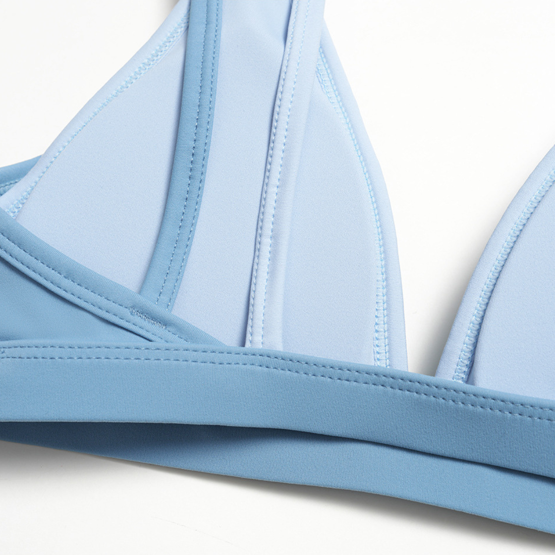 Wholesale Wholesale Triangle Cup Yoga Set – Naked-Feel Seamless Bra+ Fitness Shorts