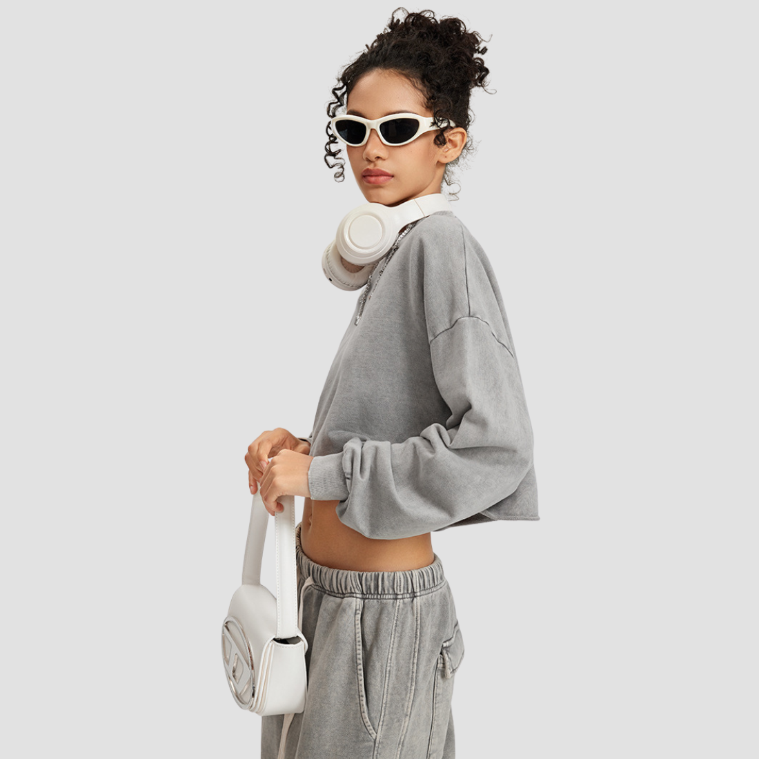 Wholesale Washed Raw-Edge Long Sleeve Top – Cropped Cotton Streetwear