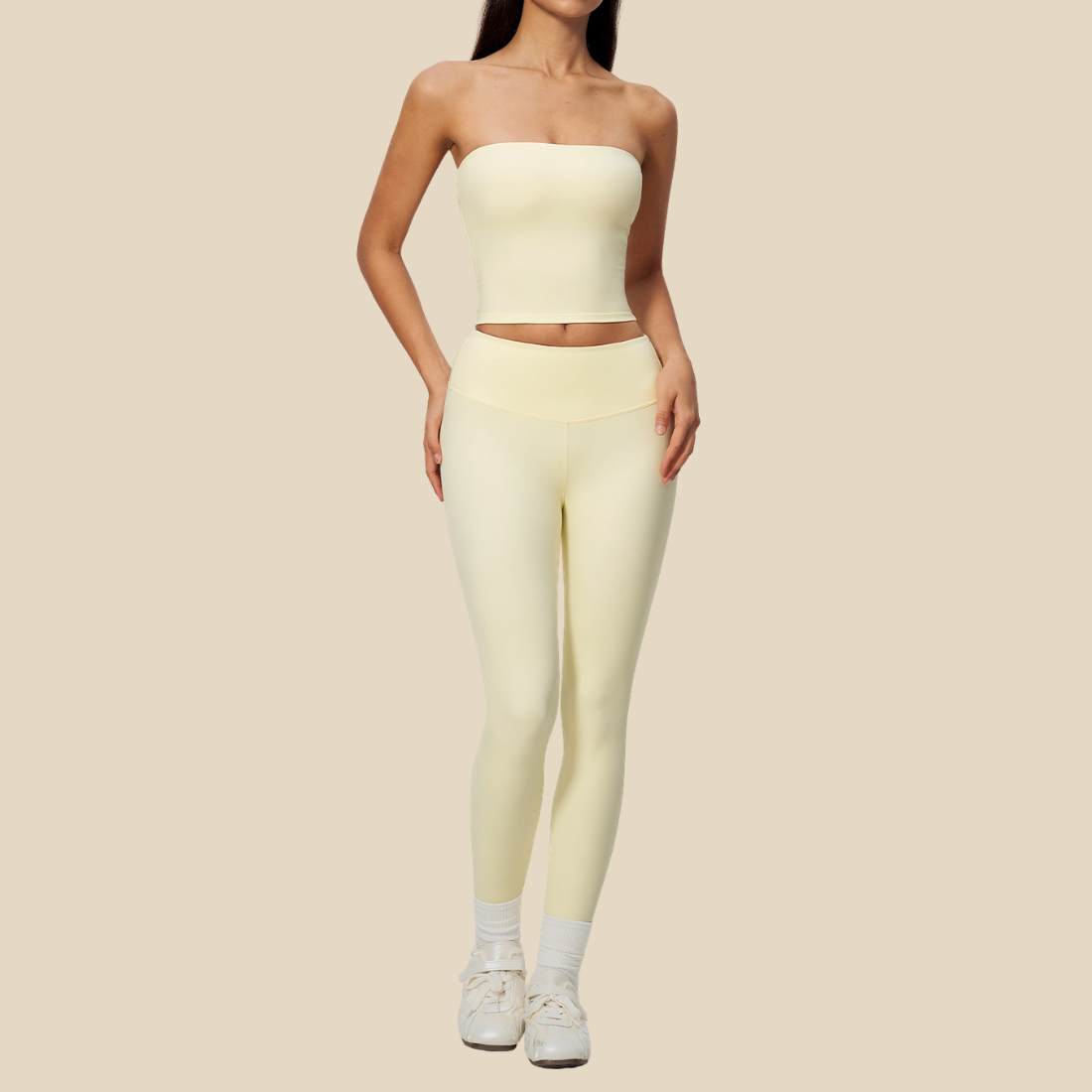 Wholesale Women's Activewear Padded Sports Vest & Fitted Cropped Pants Set
