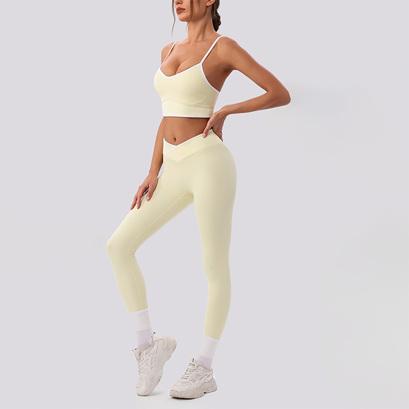 Wholesale Women's Spaghetti Strap Sports Bra & Leggings Set – Naked-Feel Yoga 2-Piece Gym Set