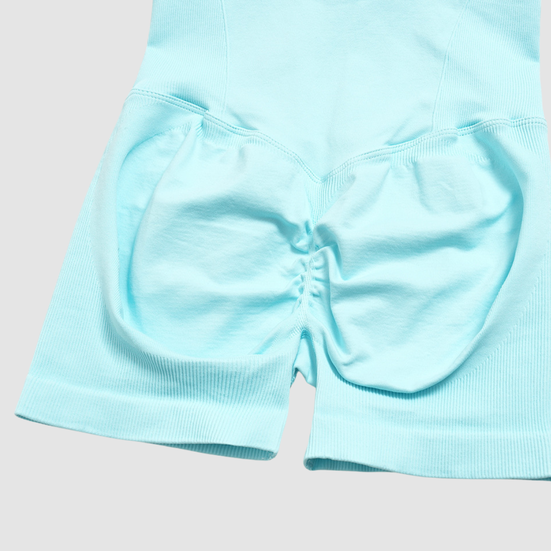 Wholesale Women's Seamless Tank & Biker Shorts Yoga Set
