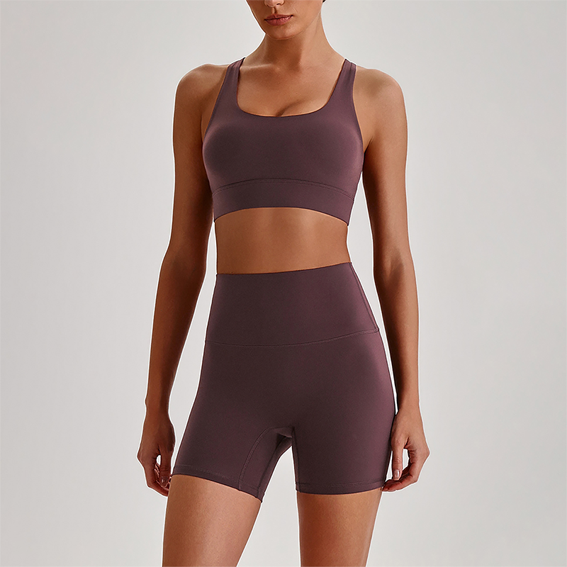 Wholesale Women's Quick-Dry Naked Feel Vest+Fitted Biker Shorts Yoga Set