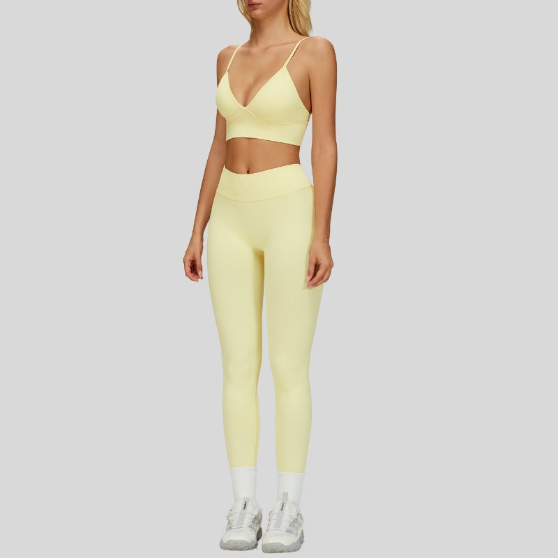 seamless Sports Bra + High-waisted leggings 2-Piece Set