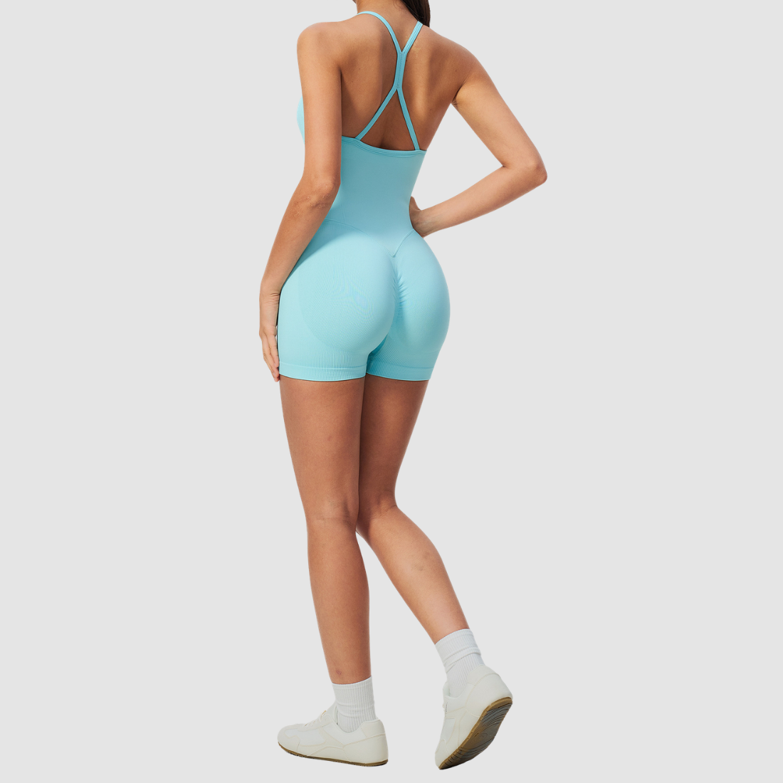 Wholesale Women's Seamless Tank & Biker Shorts Yoga Set