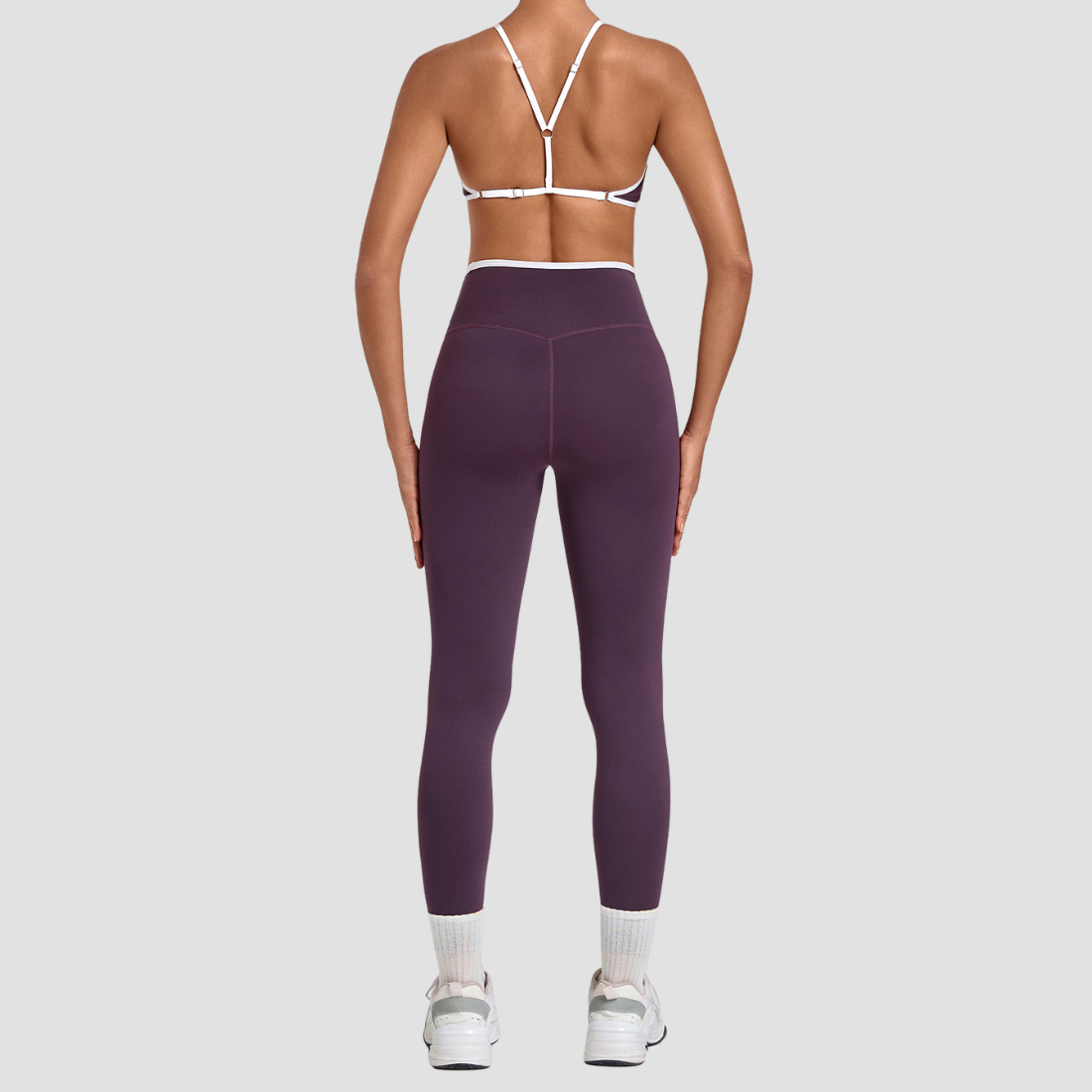 Wholesale Colorblock Piping Yoga Set Adjustable Strap Sports Bra & Leggings