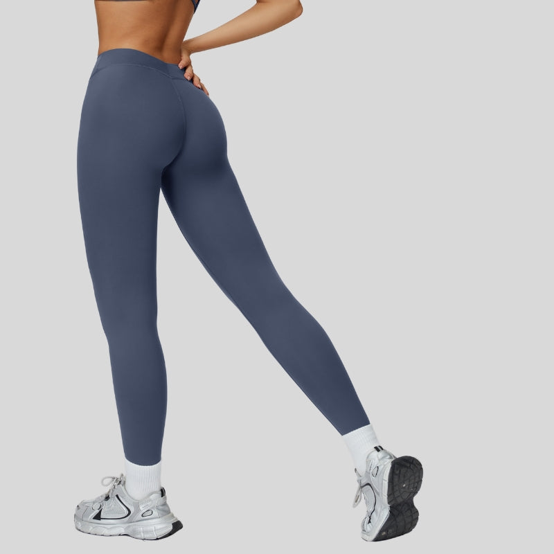 High-waisted V-neck leggings at the back