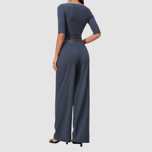 Wholesale Women’s Mid-Sleeve Top & Long Pants Yoga Set