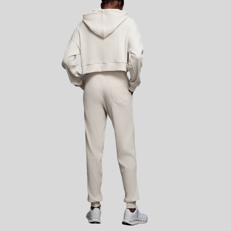 Loose-fitting sports pants + hooded sports sweatshirt two-piece set