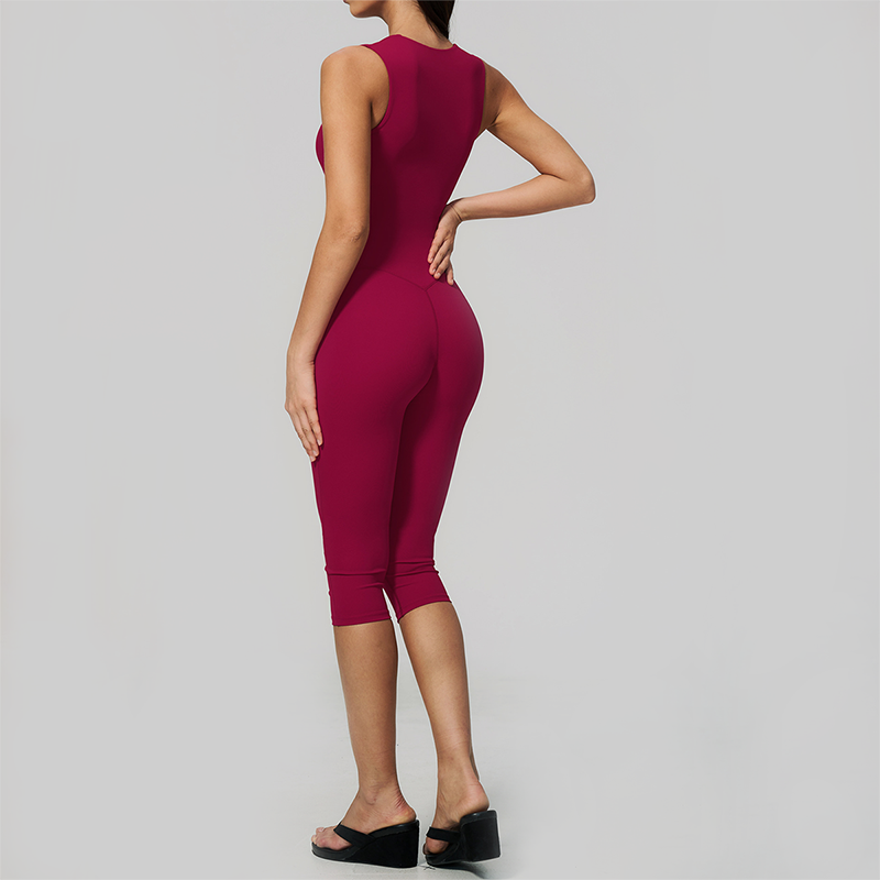 Wholesale Women's Bare-Feel Square Neck Yoga Jumpsuit with Chest Pad & Capri Shorts