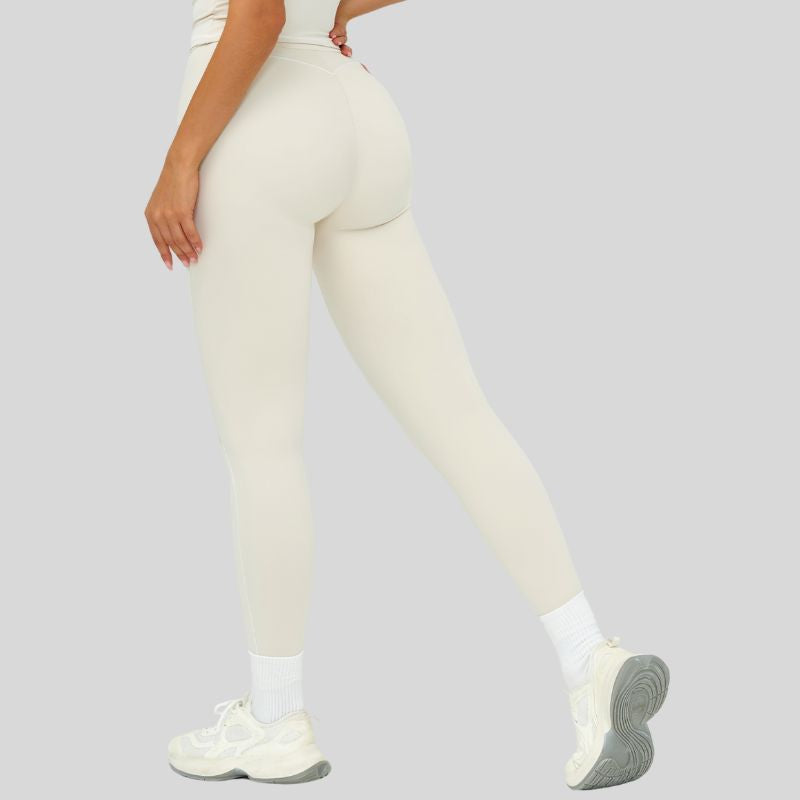 Contrasting stitching leggings