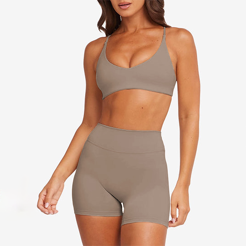 Cross back quick drying sports bra and high waisted shorts set