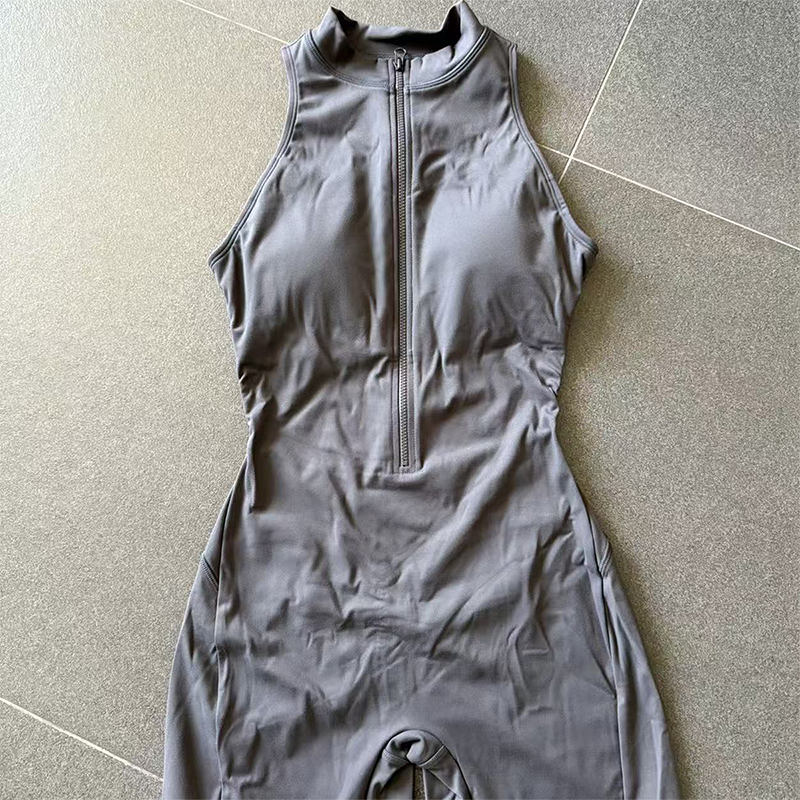 Wholesale Half zip Integrated hip lifting jumpsuit
