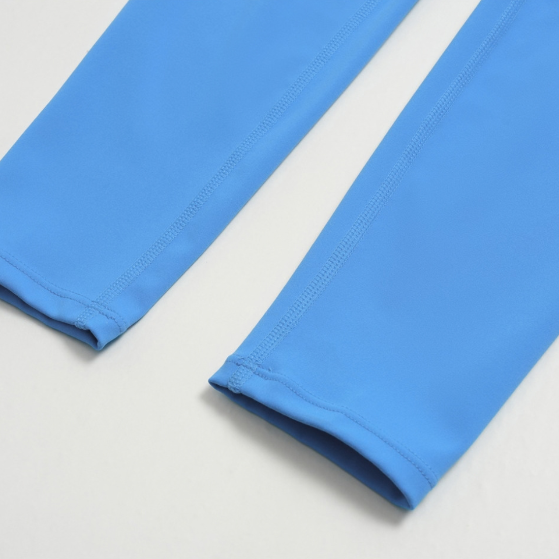 Wholesale Women's Three-Piece Activewear Set – Bra, Jogger Pants & Jacket
