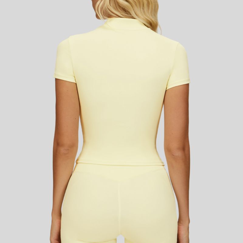 Slim-fit stand-up collar short-sleeved top