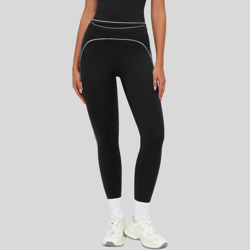 Contrasting stitching leggings