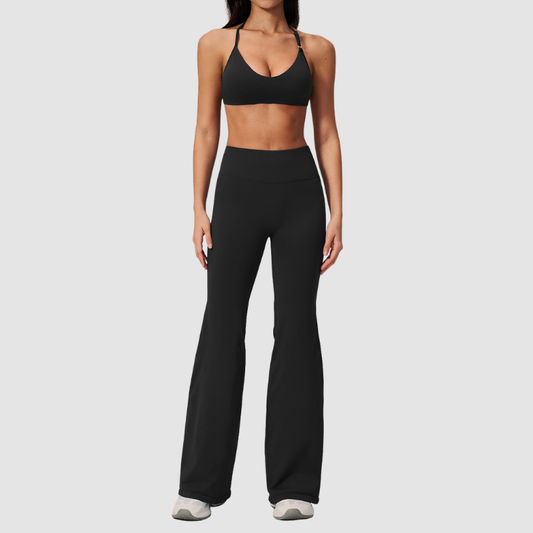 Wholesale Women's Sports Bra & Flare Pants Set – Seamless Yoga Activewear