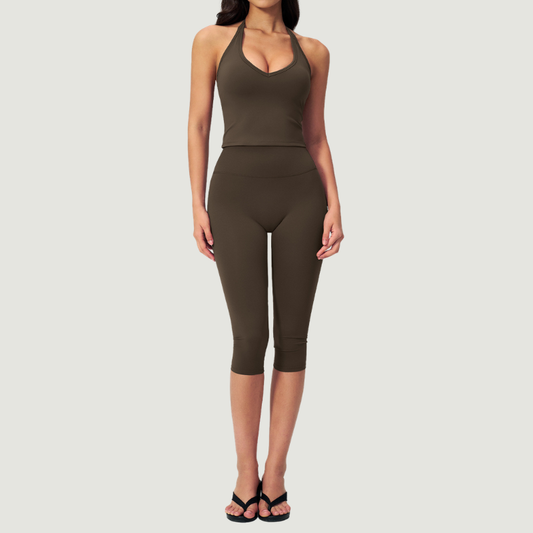 Wholesale Women's Seam-Detail Tank Top + Mid-Length Shorts Set – Butt-Lifting Yoga Gym Activewear