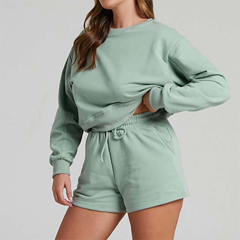 Wholesale solid color long sleeved sweatshirt+shorts set