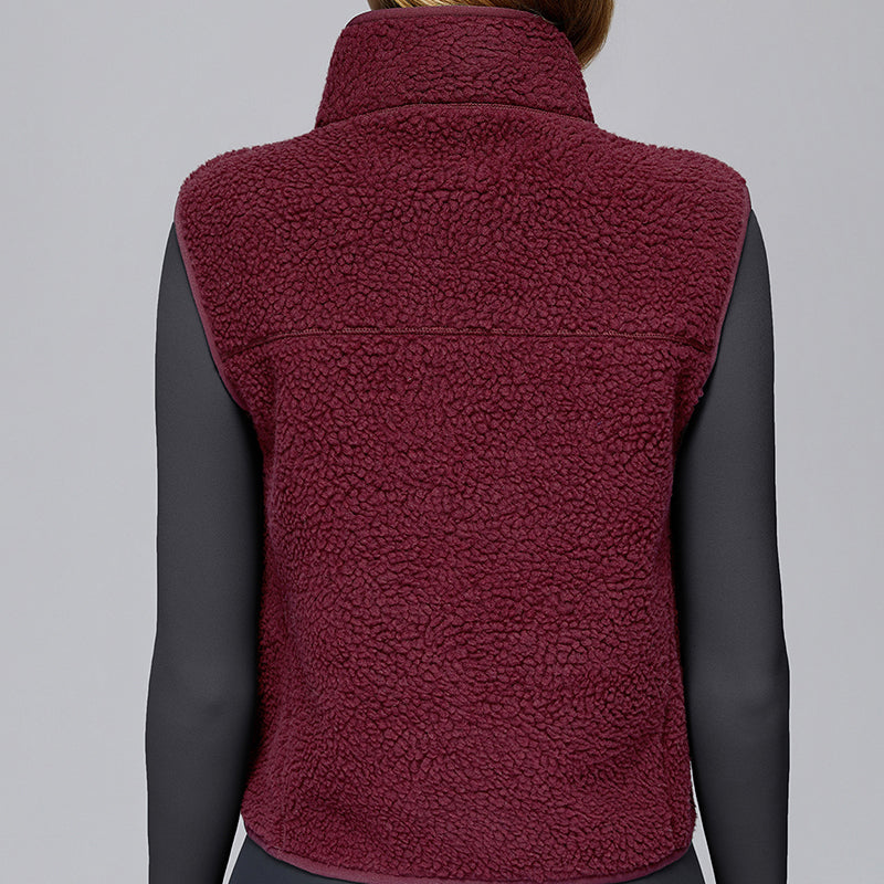 Stand collar plus velvet sleeveless zipper sports vest