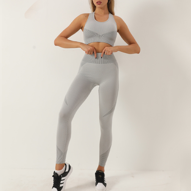 Yoga pants + seamless zip sports bra two-piece set