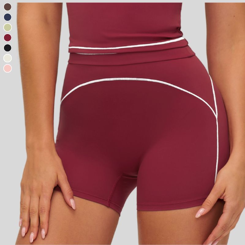 Contrasting stitching shorts