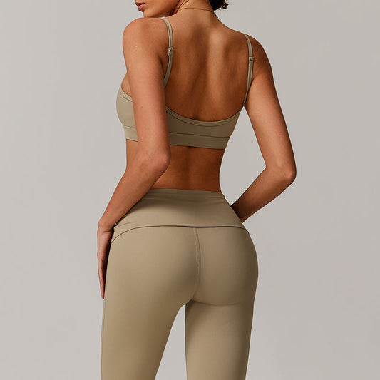 V-shape neck and thin straps sports bras