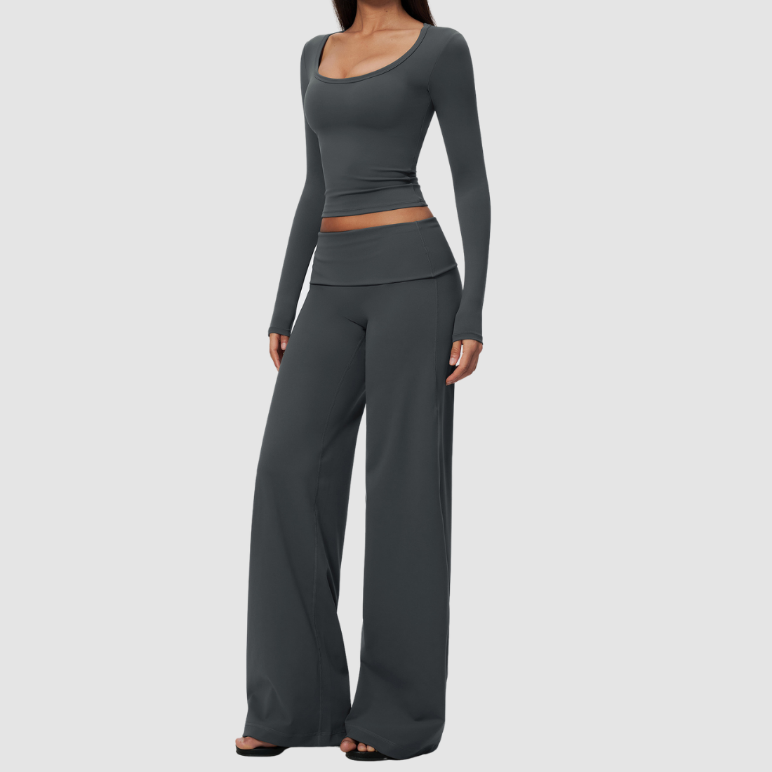 Wholesale Women's Brushed Yoga Set: Long-Sleeve Crop Top & Wide-Leg Pants