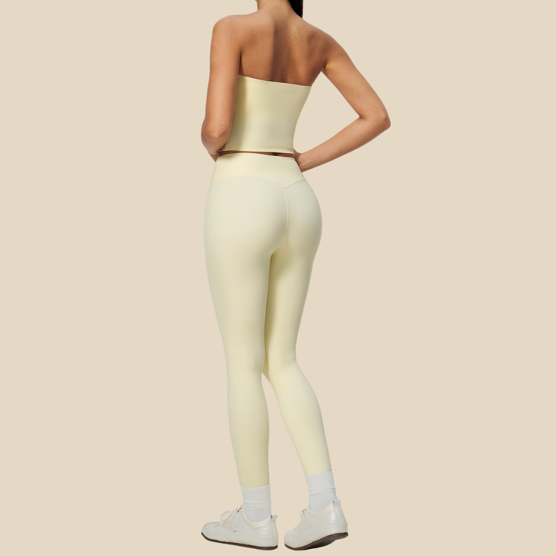 Wholesale Women's Activewear Padded Sports Vest & Fitted Cropped Pants Set