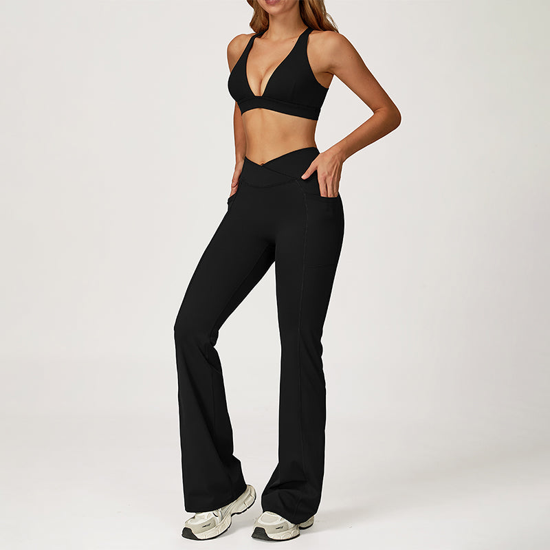 SPORTS BRA +Slim-fit athletic flare pants