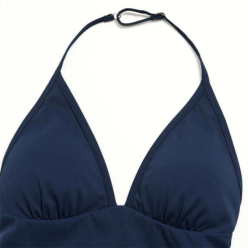 Wholesale Women's Halter Neck Yoga Set – Deep V-Neck Bra & High-Waist Shorts