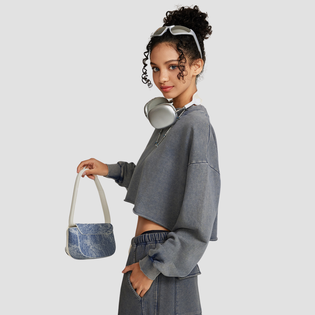 Wholesale Washed Raw-Edge Long Sleeve Top – Cropped Cotton Streetwear