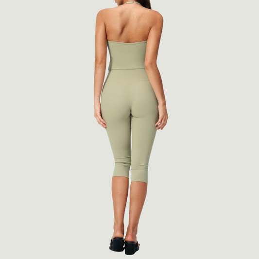 Wholesale Women's Seam-Detail Tank Top + Mid-Length Shorts Set – Butt-Lifting Yoga Gym Activewear
