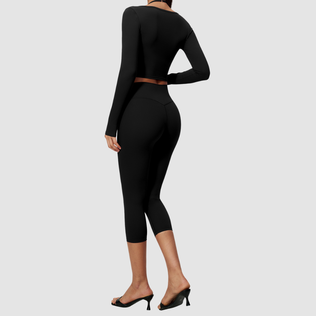 Wholesale Women's Activewear Brushed Bra, Capri Pants & Long-Sleeve 3-piece Yoga Set