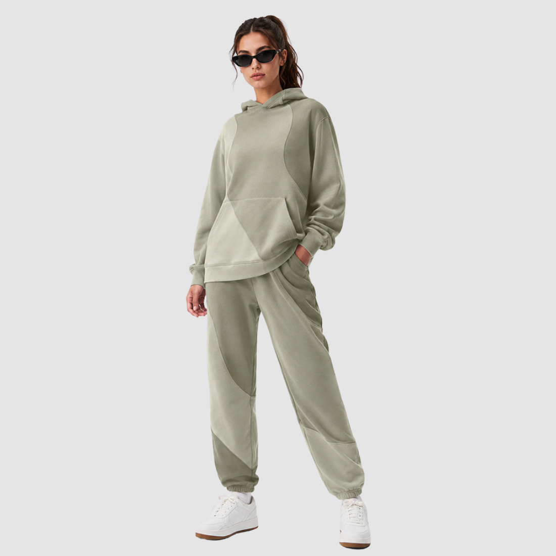 Wholesale Women's Colorblock Hooded Sweatshirt & Jogger Pants Set